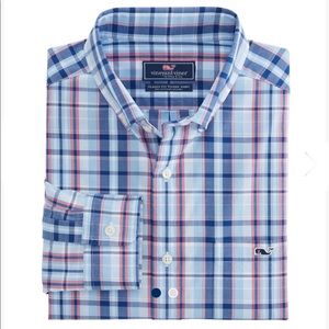 Vineyard Vines NWT classic fit tucker shirt Sz M
